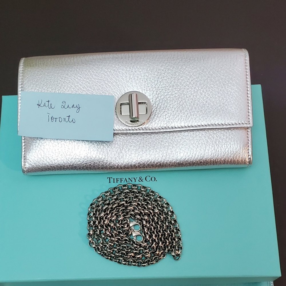 Grain City Platinum Leather Wallet/Clutch Bag
